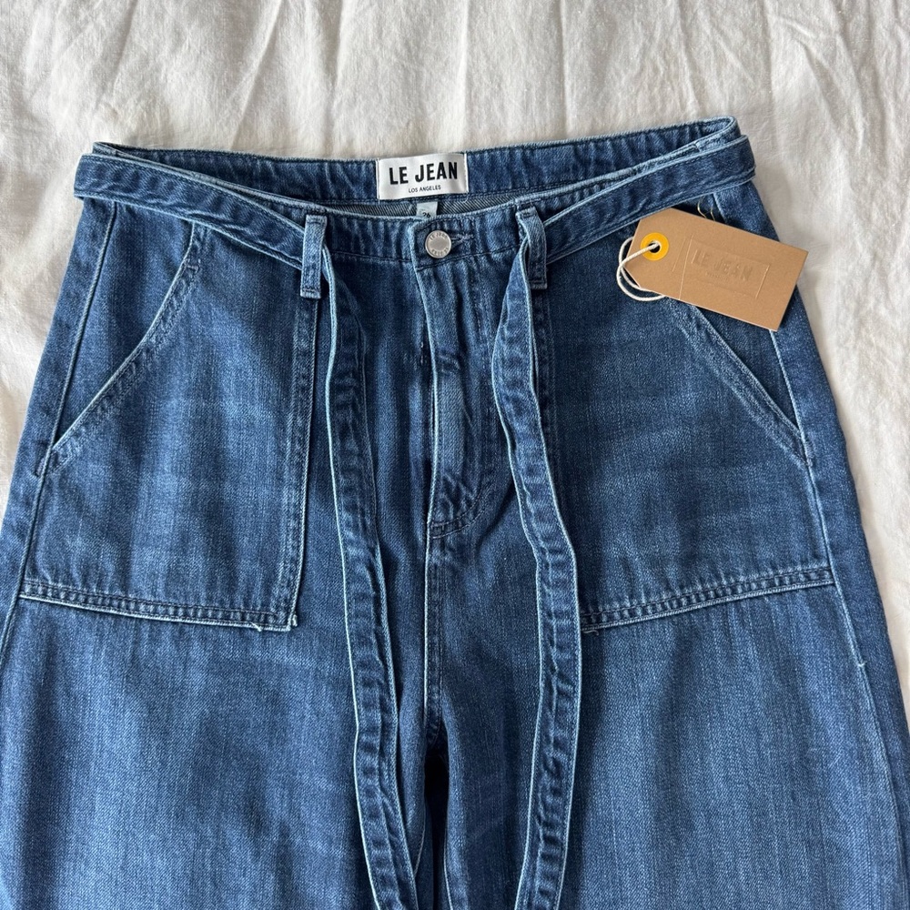 LE JEAN Women's Relaxed Wide-Leg Jeans